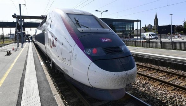 Un train en gare à Auray (Morbihan). Photo d’illustration. © Thierry Creux / Archives Ouest-France